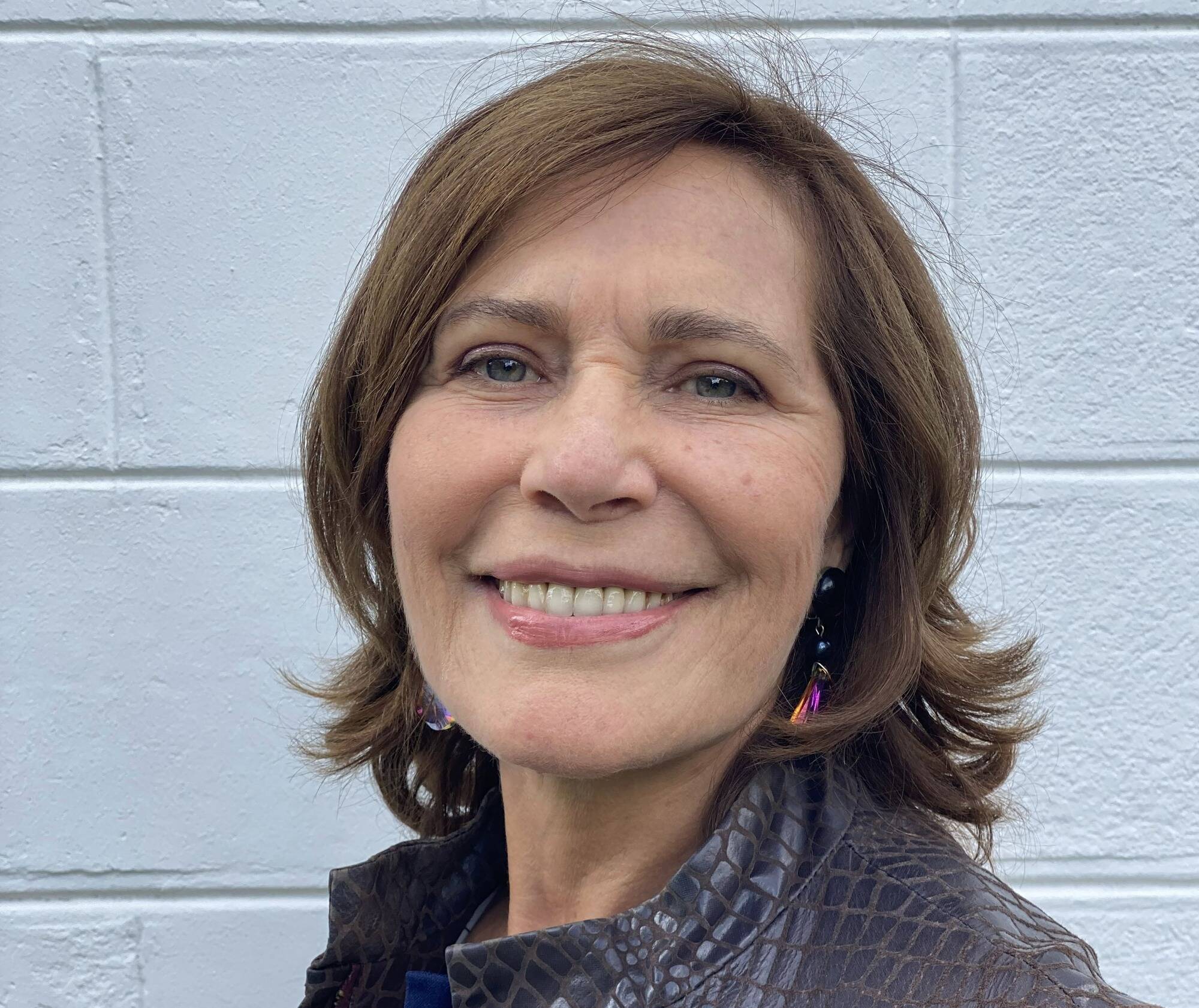 "La France n'est pas à l'abri d'une guerre civile": la journaliste Mémona Hintermann tire la sonnette d'alarme