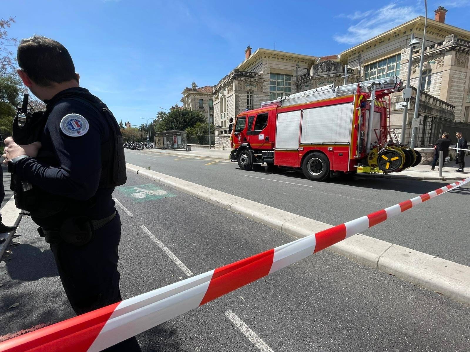 Fumée suspecte au lycée Masséna à Nice, 1.700 élèves et membres du personnel évacués