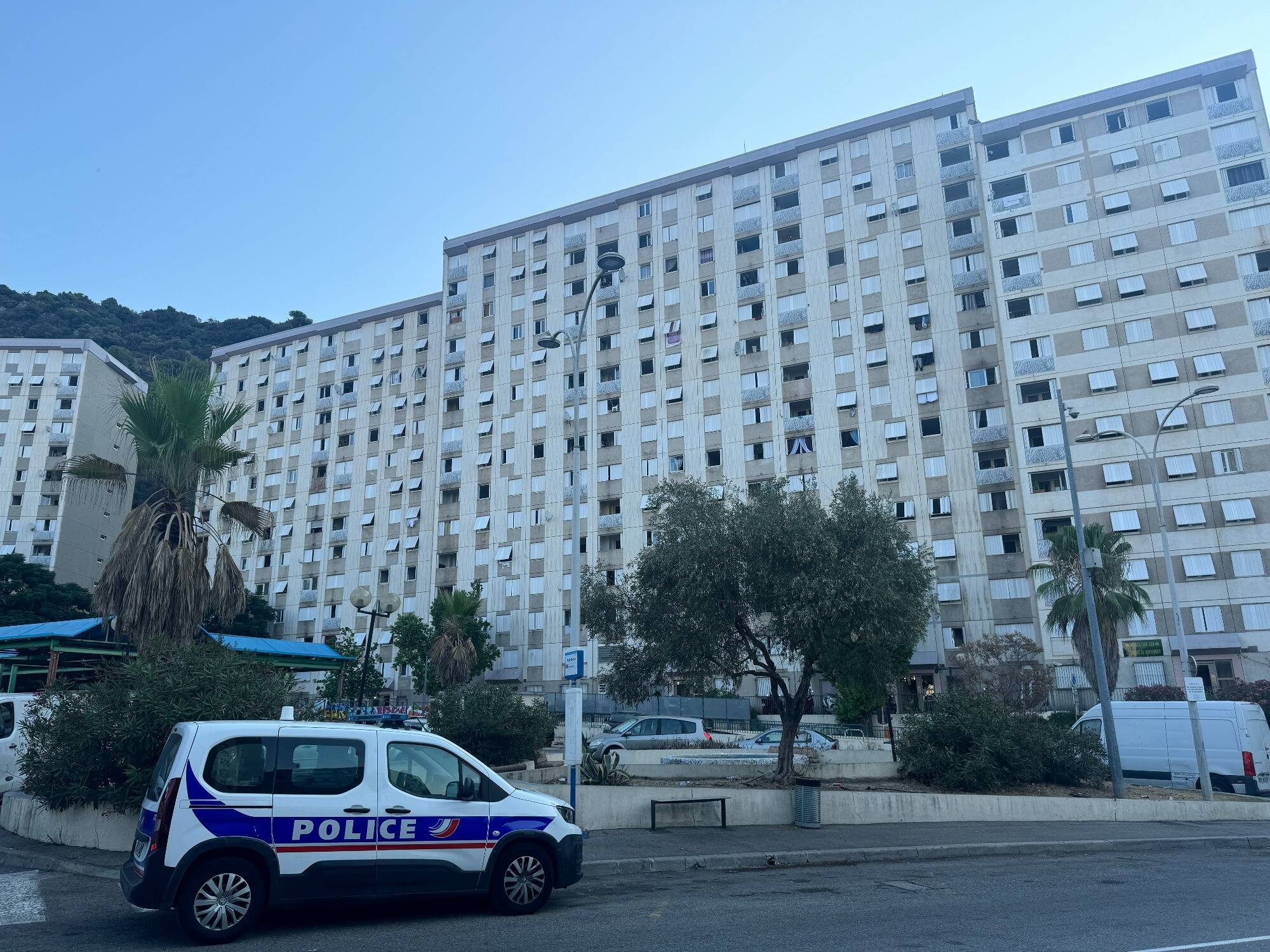 Criblé de balles dans son appartement: une véritable tentative d'exécution à Nice Est, cinq personnes interpellées