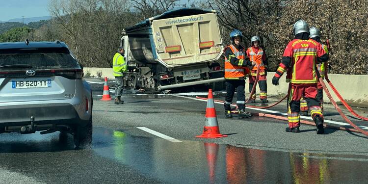 De nouveaux panneaux de signalisation vont faire leur apparition sur l'A8: voici tout ce que vous devez savoir