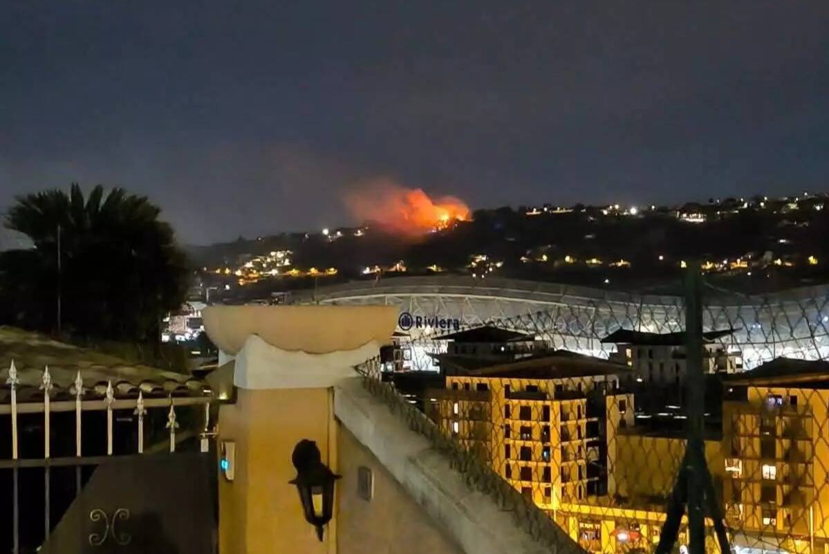 Un départ de feu se déclare ce dimanche soir à Saint-Laurent-du-Var, d'importants moyens engagés par les sapeurs-pompiers