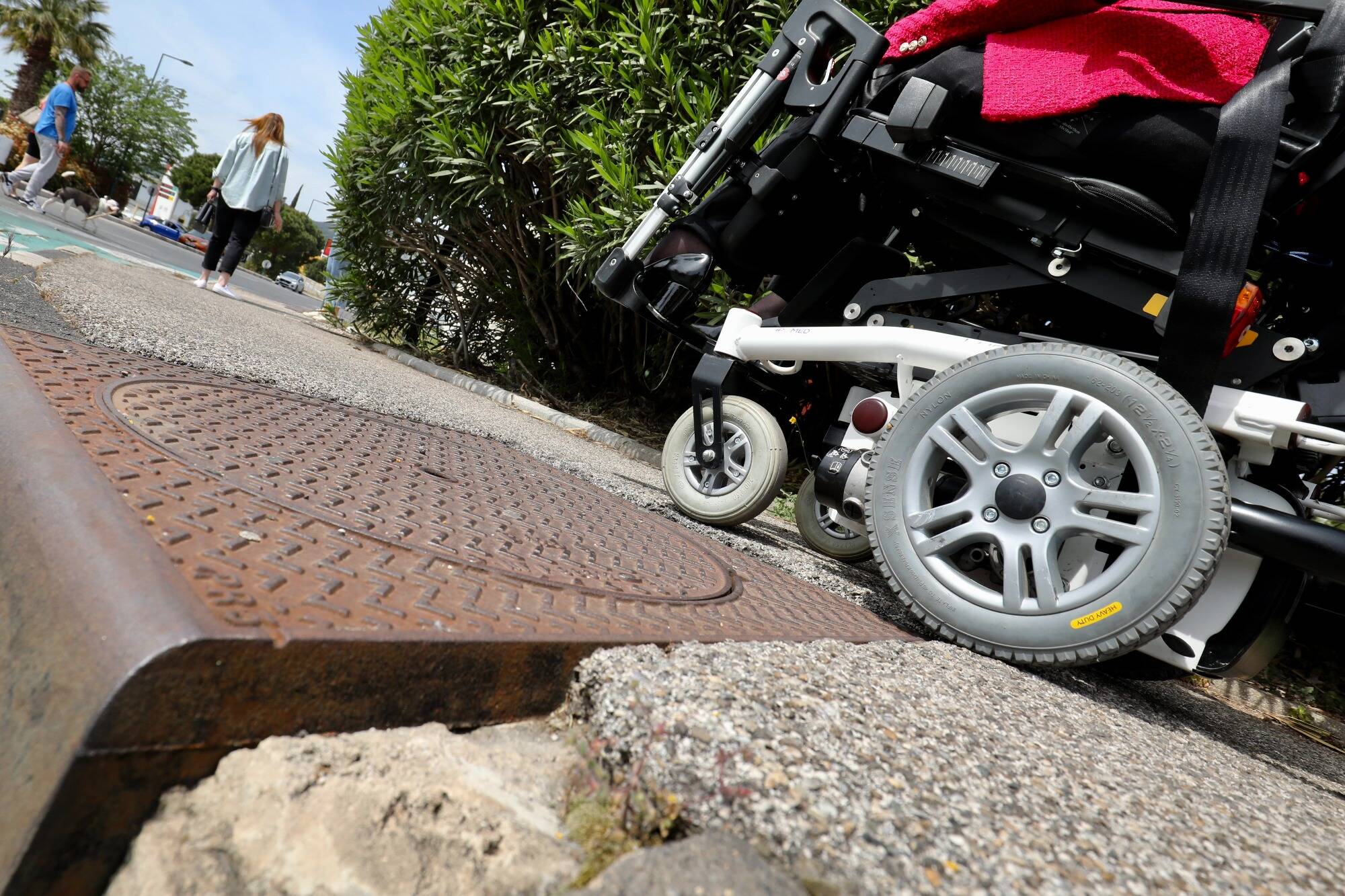 Accessibilité pour les personnes handicapées dans le Var: un si long chemin
