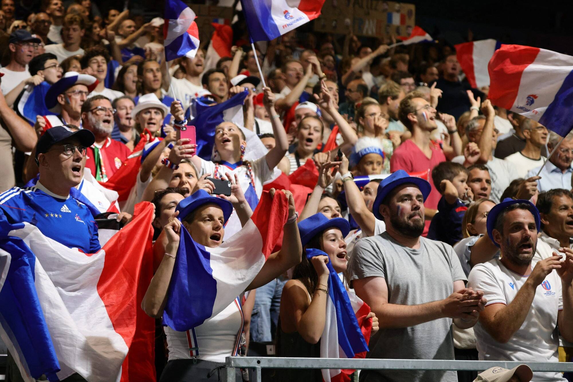 Vous êtes Azuréen ou Varois et vous profitez à fond des JO de Paris sur place ou depuis votre canapé? Racontez-nous