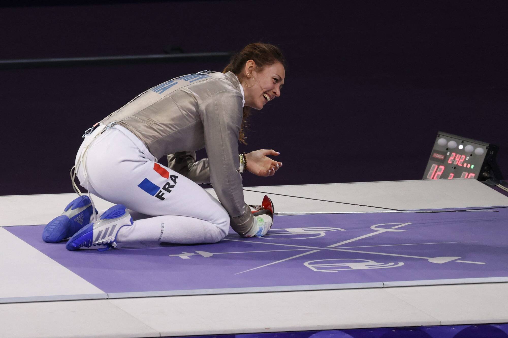 La Française Manon Apithy-Brunet championne olympique de sabre devant sa compatriote Sara Balzer