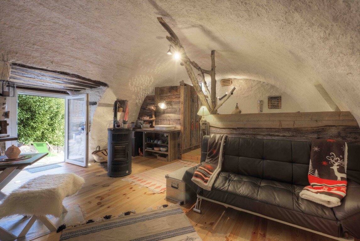 Pour soutenir les étudiants, elle crée le Barver campus solidaire!