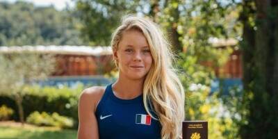 Elle s'entraîne dans les Alpes-Maritimes: la prodige russe du tennis Ksenia Efremova naturalisée française