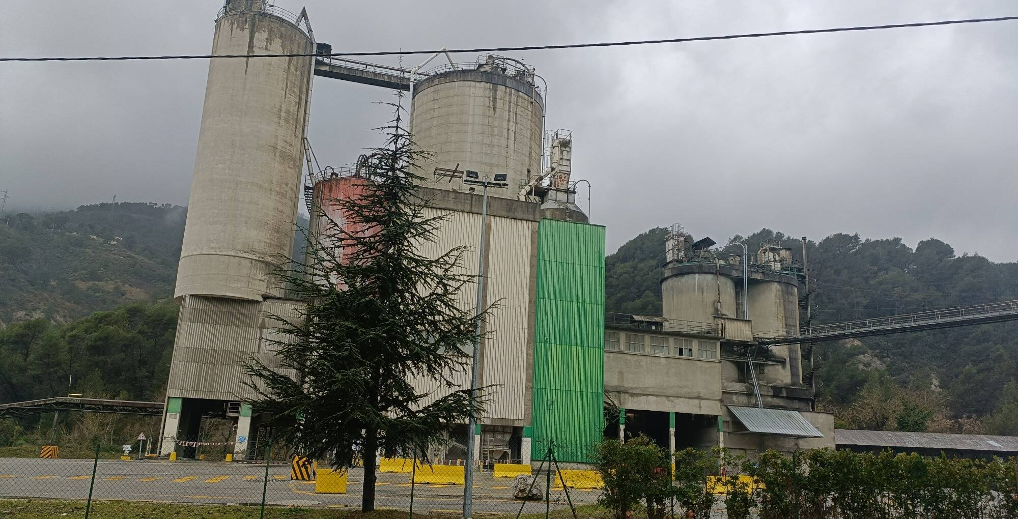 "On ne peut pas se louper": vers une reconversion du site Lafarge à Contes?