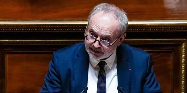 "Après avoir largement profité des privilèges attachés à sa fonction": accusé d'avoir drogué sa collègue sénatrice, Joël Guerriau annonce la date de sa démission