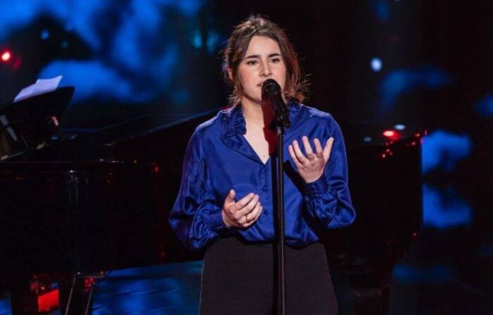 La Taradéenne Lola Rostamy en route pour les cross-battles, samedi soir dans The Voice