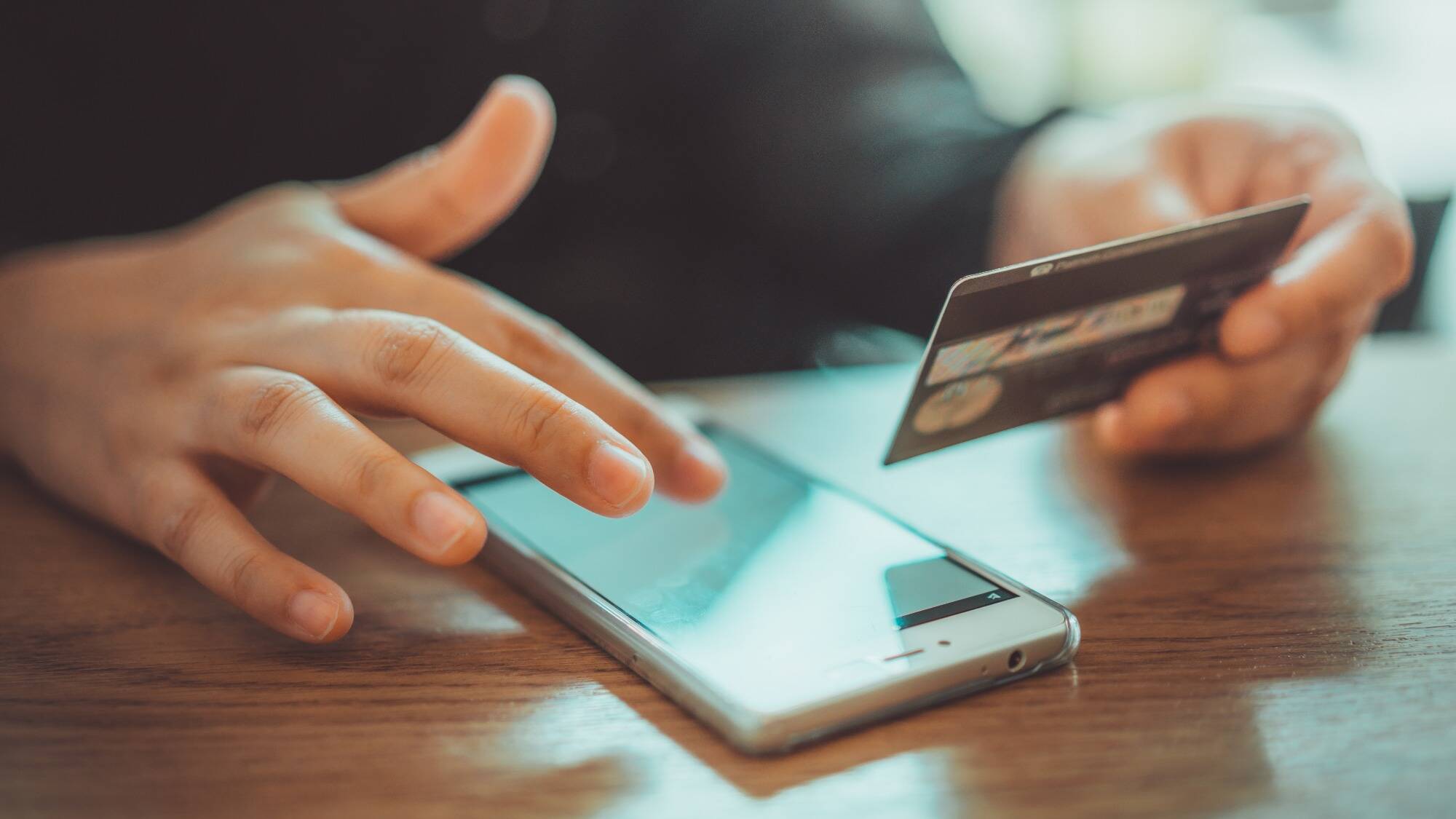 Ce que l'on sait du plan d'épargne vert pour les jeunes annoncé par le gouvernement