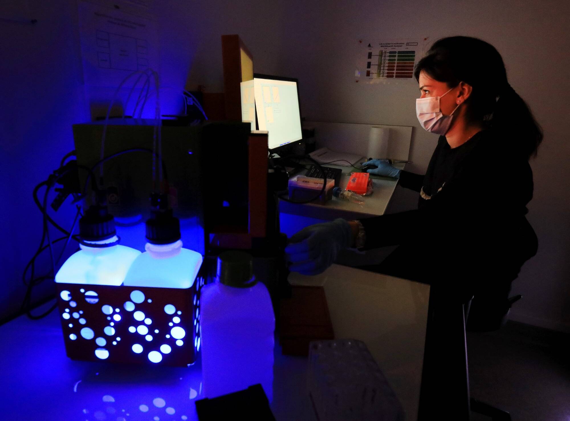 EXCLU. Covid-19: Une équipe de chercheurs et médecins niçois met au point un test capable de prédire le risque de développer une forme grave