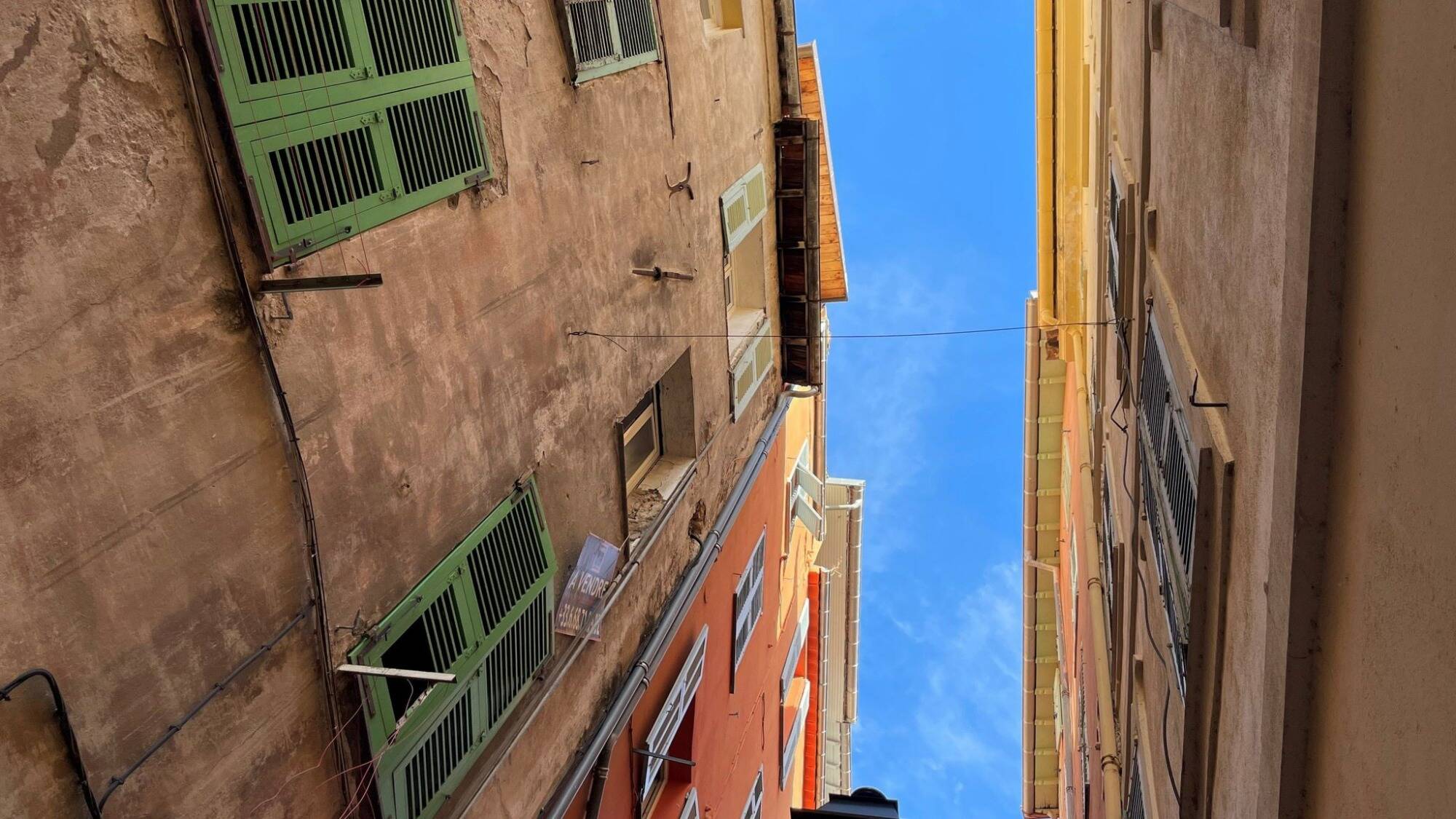 On vous explique comment bénéficier des aides de la Ville de Menton pour vous aider à rénover votre logement