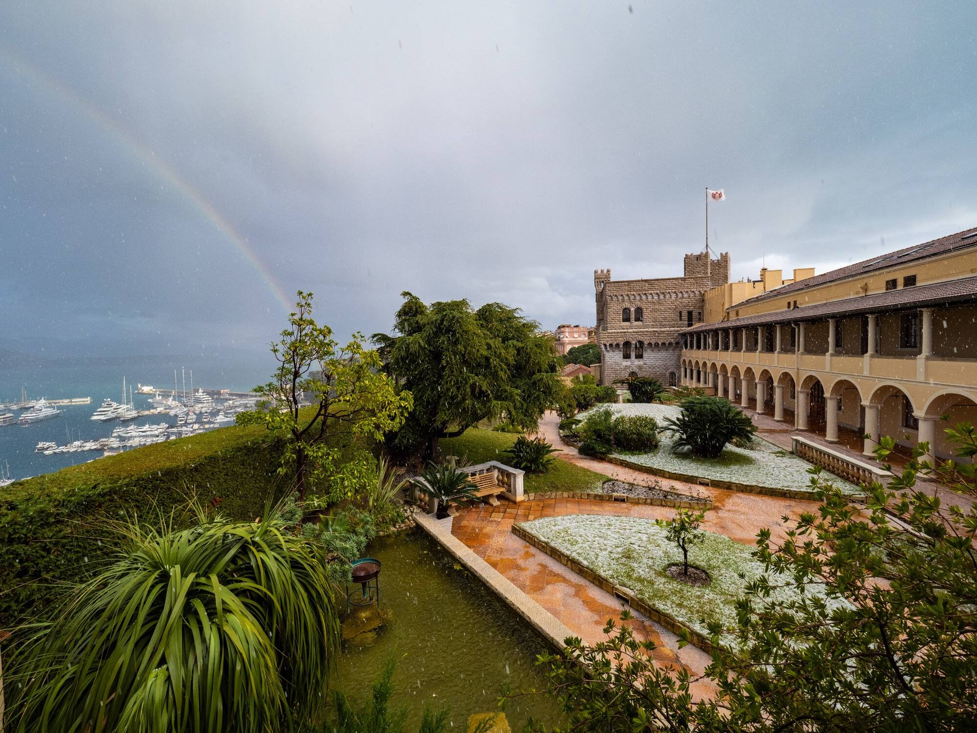 Du soleil mais aussi de rares averses annoncées par endroits ce jeudi sur la Côte d'Azur