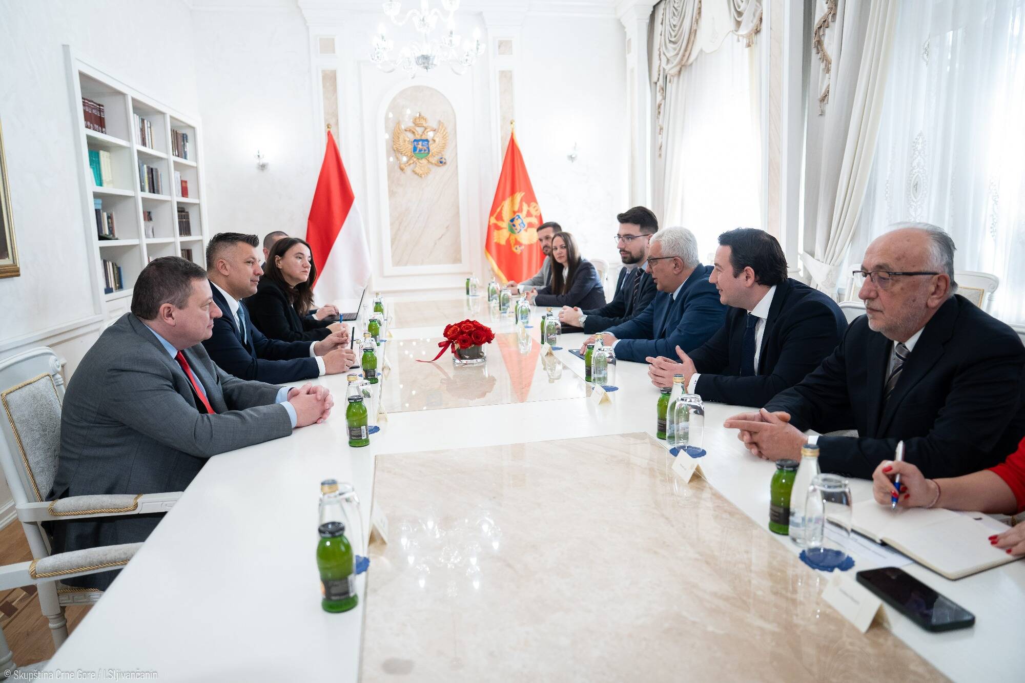 Le Conseil national renforce sa coopération avec le Monténégro