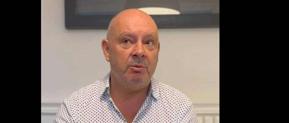 "Je n'aurais peut-être pas dû l'attraper": après une violente rixe dans un hôtel à Saint-Tropez, Marc Vanhove de Bistrot Régent visé par deux plaintes