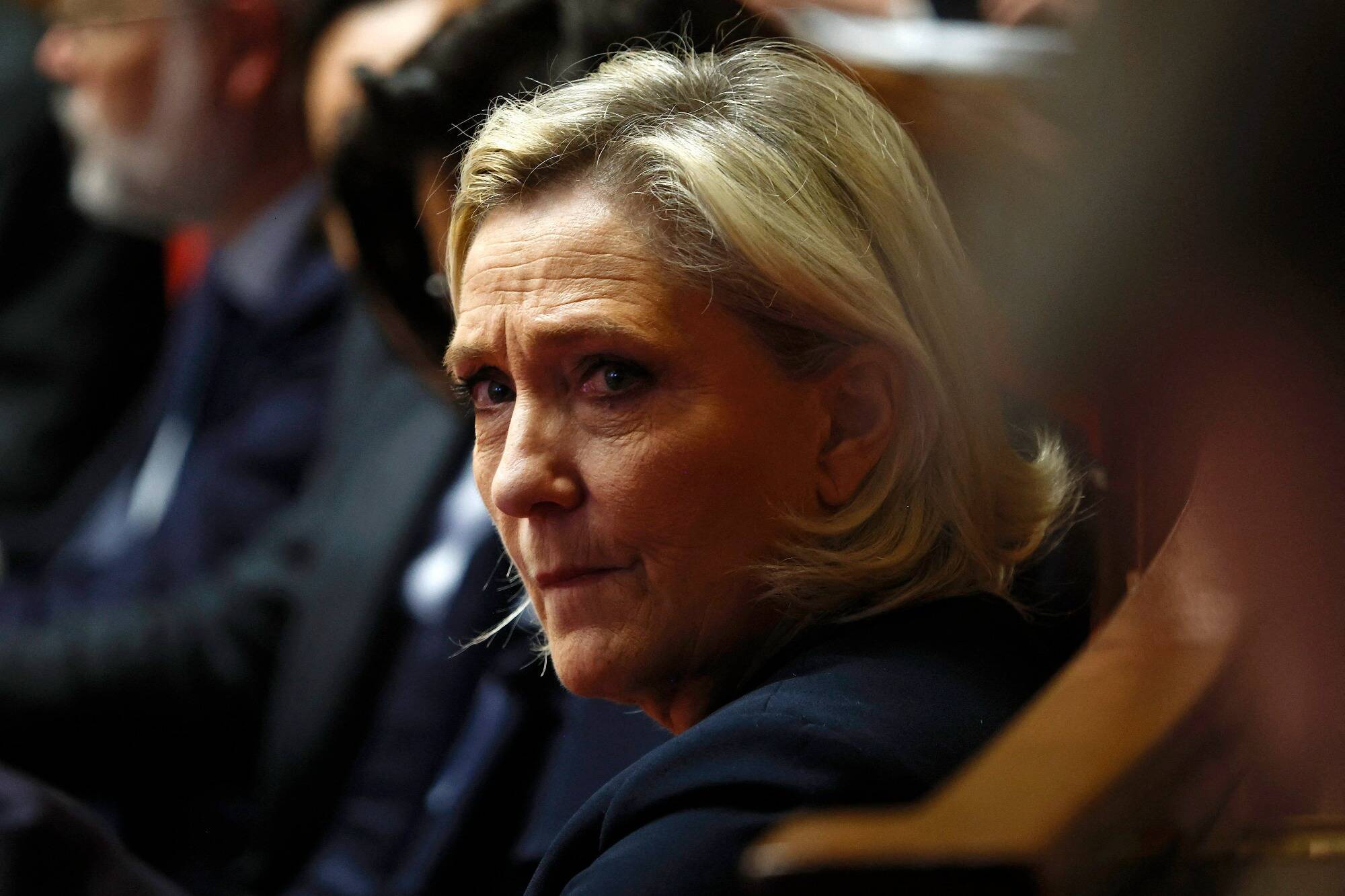 Crise entre le service public et les médias Bolloré: Marine Le Pen demande le départ de Delphine Ernotte, la patronne de France Télévisions