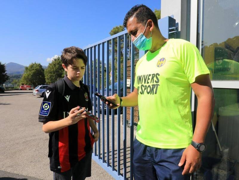 Pass sanitaire: ce club de foot azuréen s'attend "à une chute du nombre de licenciés"
