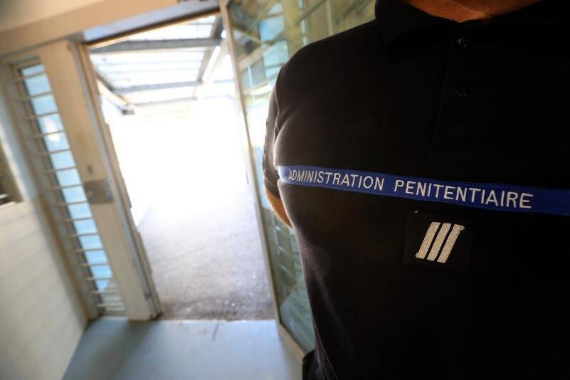 "Par amour, on peut faire n'importe quoi": l'aide-soignante apporte un couteau à un détenu au parloir de la prison de Nice