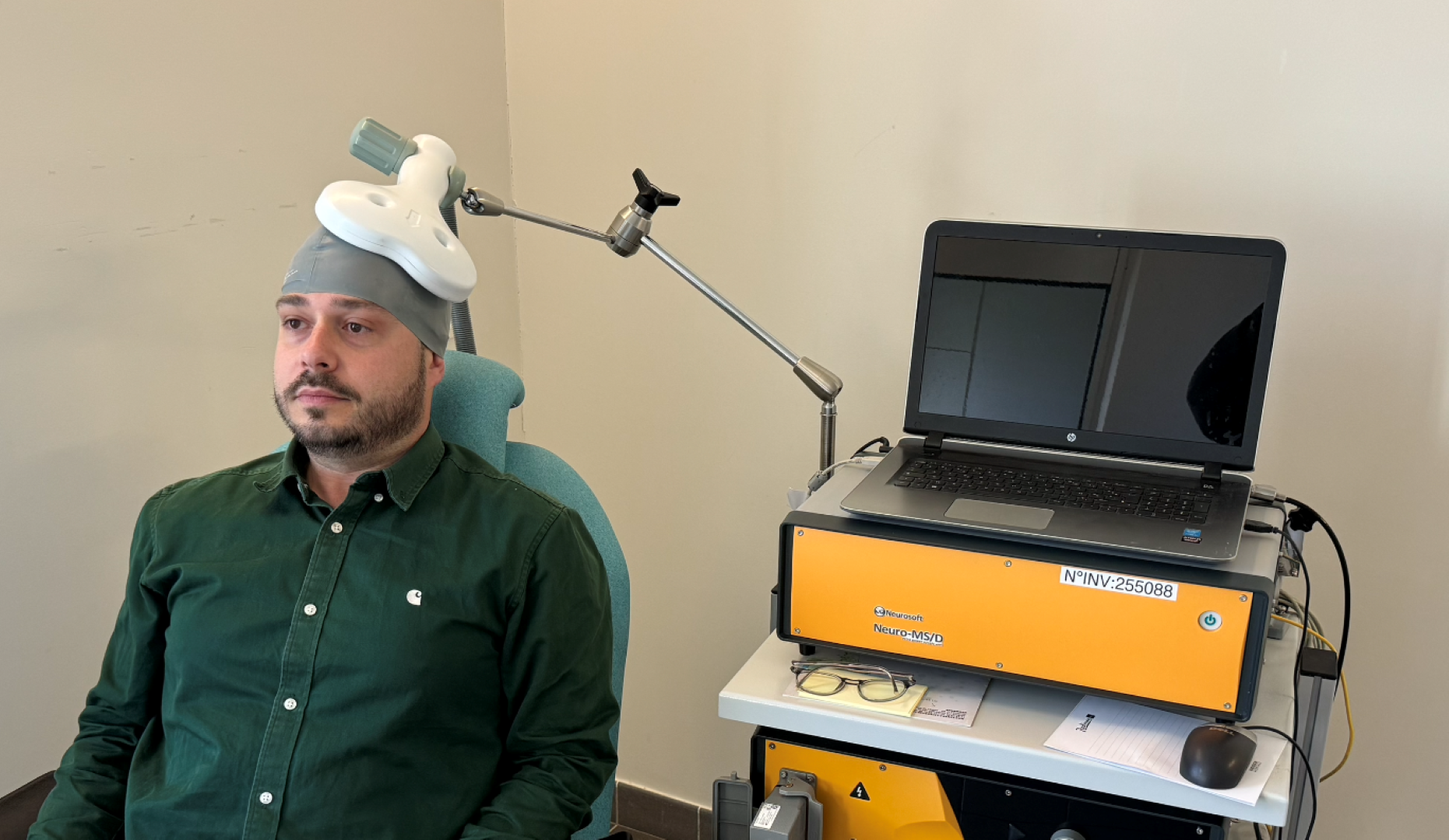 "Tous les patients ne supportent pas les antidépresseurs": une alternative innovante aux médicaments contre les dépressions à Toulon