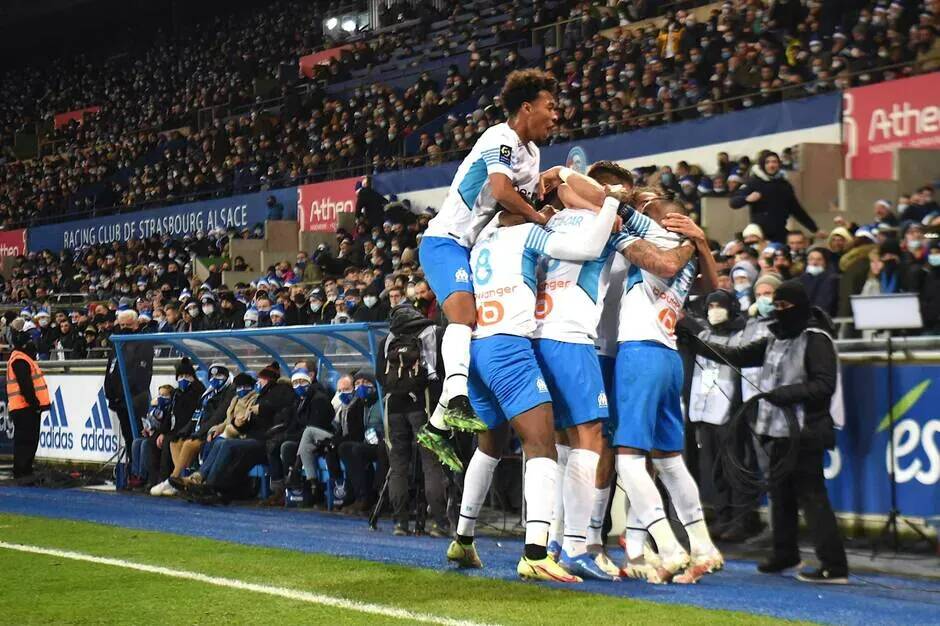 Marseille s'impose à Strasbourg (2-0) et prend la 2e place de Ligue 1