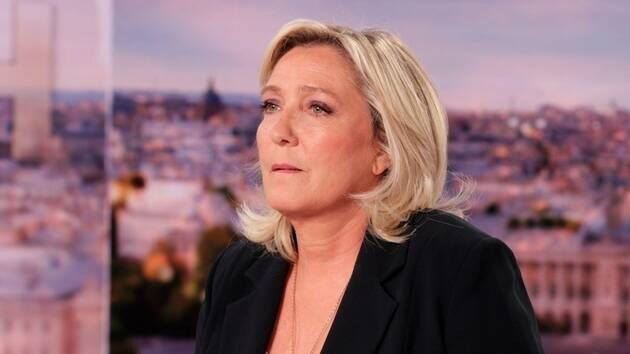 "Il faut que la justice se hâte": ce qu'il faut retenir de l'intervention de Marine Le Pen au 20h de TF1