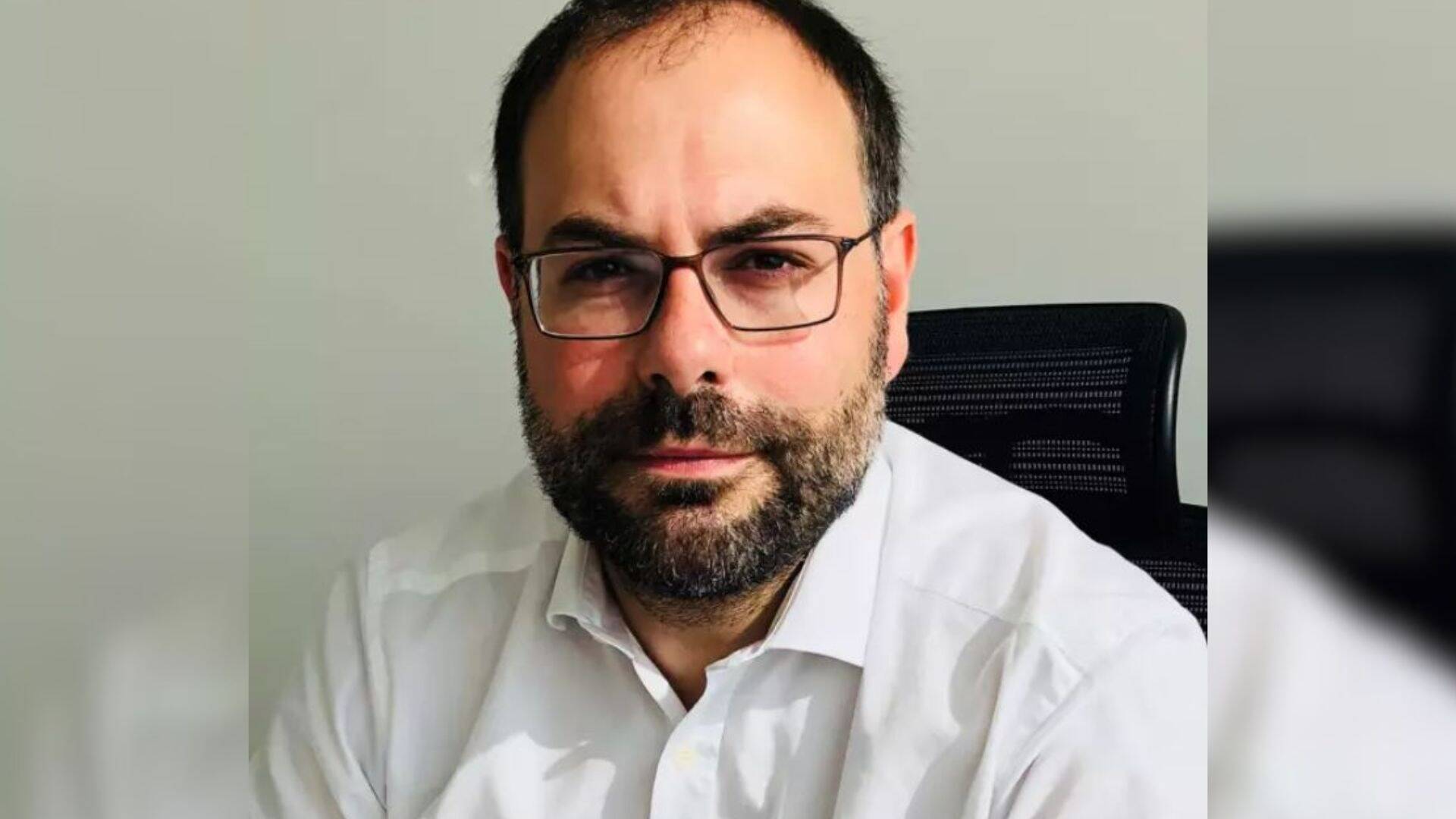 Traité "d'assassin" après un échange avec le rappeur Booba, un docteur azuréen dénonce le "Far West" des réseaux sociaux