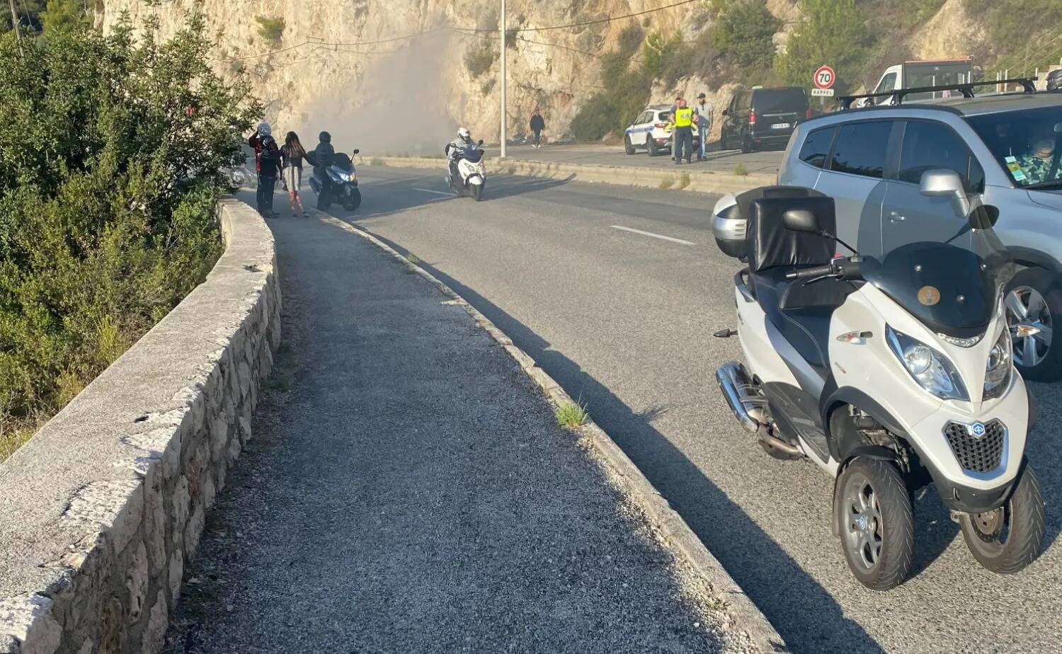 Grave accident sur la moyenne corniche entre VillefranchesurMer et