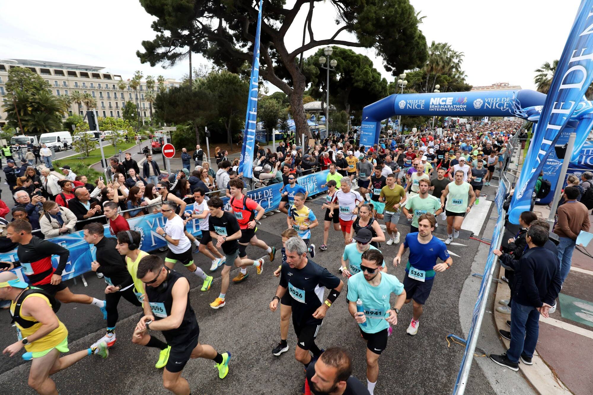 Semi-marathon de Nice: un coureur en arrêt cardiaque au port transporté à Pasteur 2