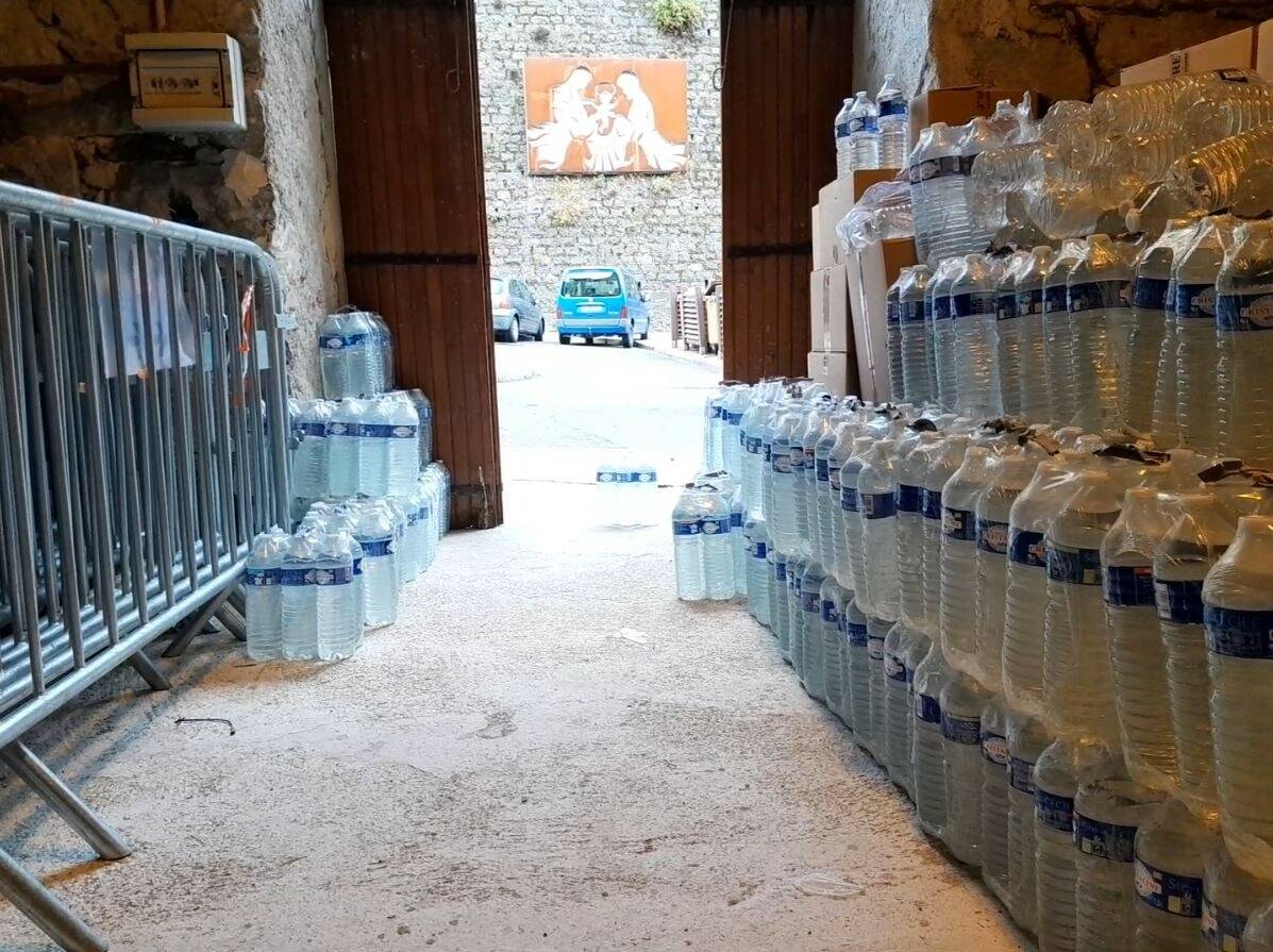 "Ça commence à douiller": les habitants de ces communes de l'arrière-pays de Nice toujours privés d'eau potable