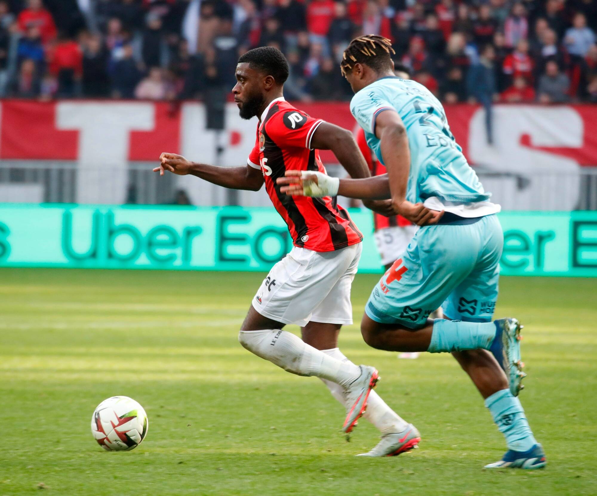 Sous un meilleur jour, Boga a offert la victoire à l'OGC Nice face à Reims : découvrez les notes des Aiglons