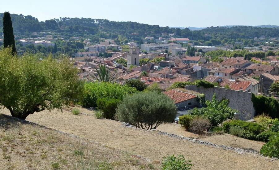 Ils ont cambriolé la maison d'un ami décédé à Ollioules: "On ne savait pas que sa mère était encore vivante"