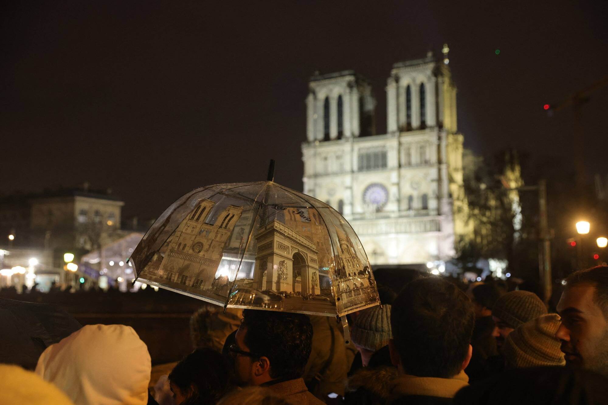 Réouverture de Notre-Dame: les chefs d'Etat et de gouvernement commencent à affluer dans la cathédrale... suivez la cérémonie en direct