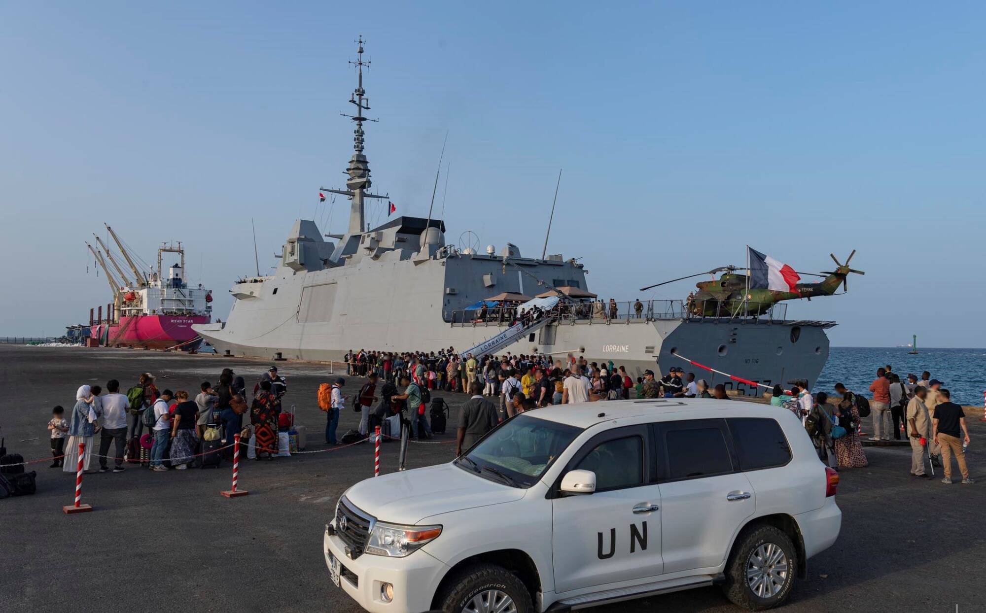 Une frégate toulonnaise joue un rôle majeur dans le cadre des évacuations de ressortissants au Soudan