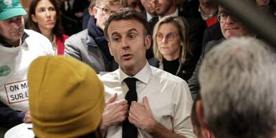 Plan de trésorerie, prix planchers, pesticides... Ce qu'il faut retenir des annonces d'Emmanuel Macron au Salon de l'agriculture