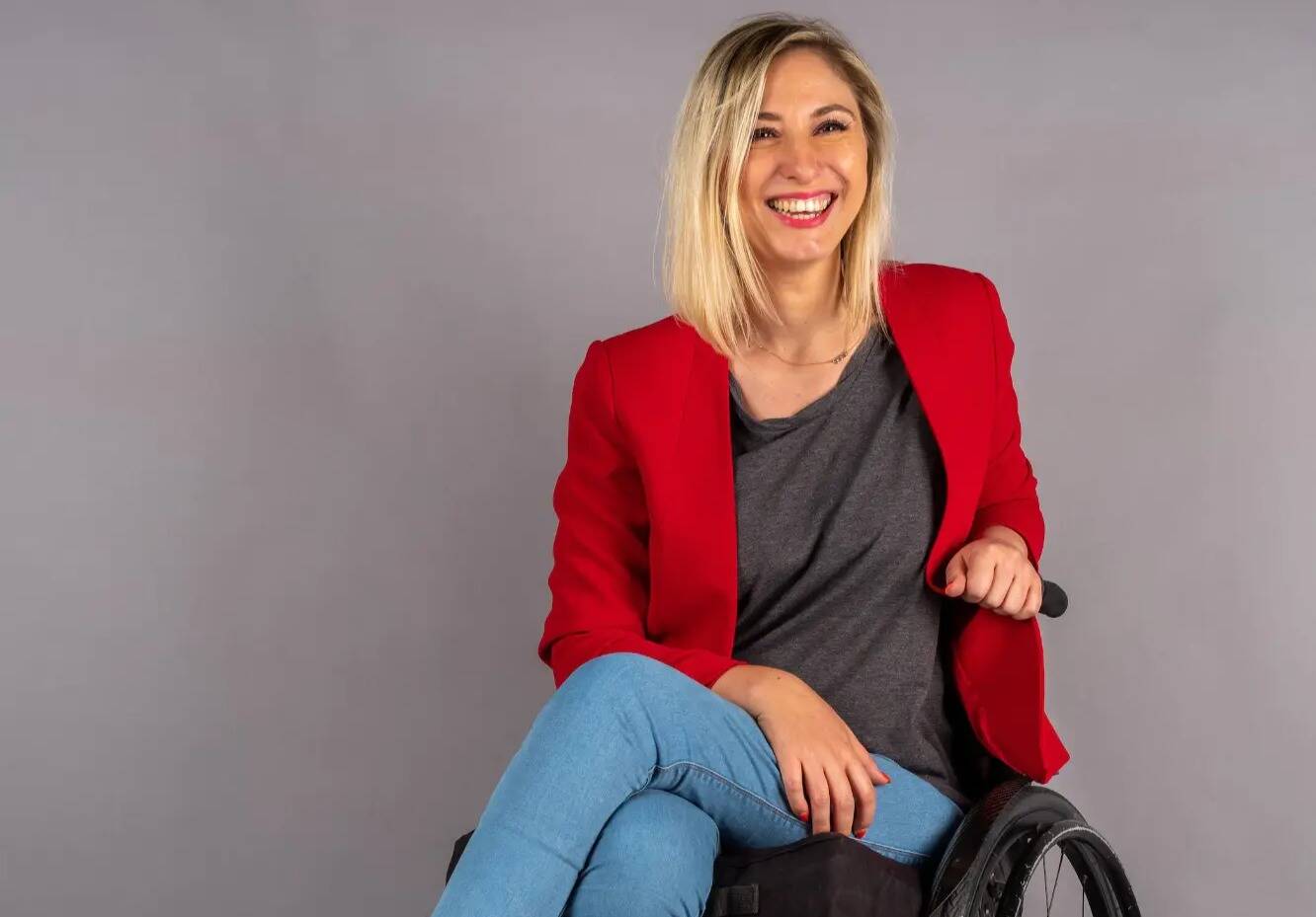 "Je ne veux pas qu'on me mette dans une case." Éternelle optimiste, elle raconte sa vie "avec ou sans fauteuil"