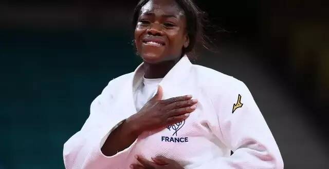 "Elle sera partout avec moi": la judoka Clarisse Agbégnénou de retour aux Mondiaux avec sa fille