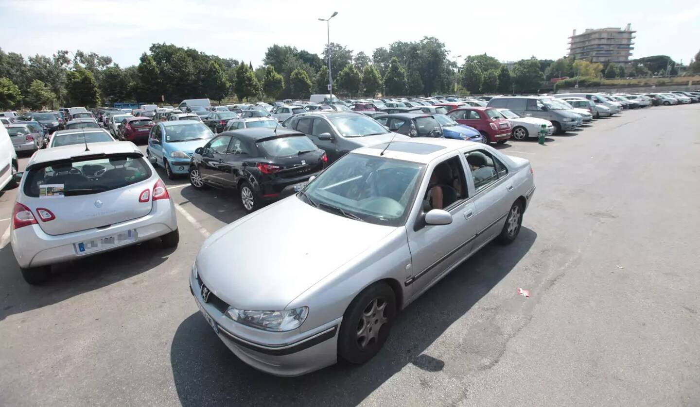 Le parking de la Villette à Cagnes-sur-Mer.