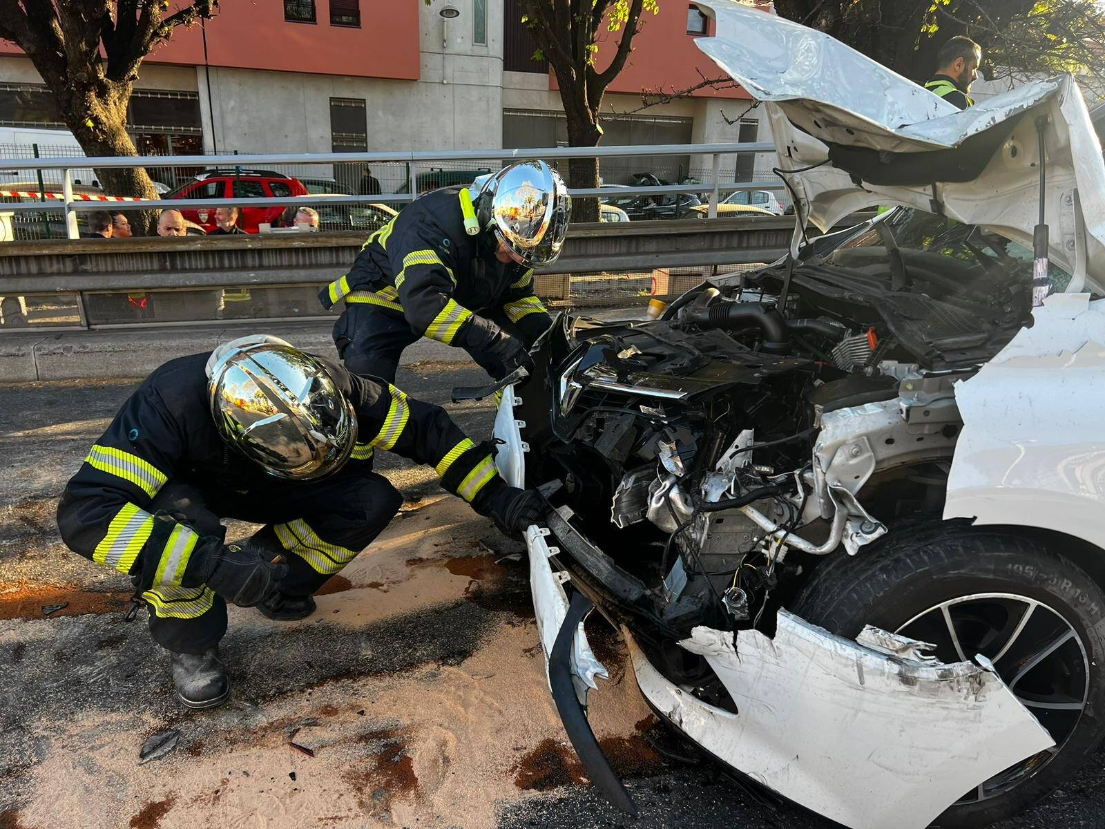 Un impressionnant carambolage sur la voie Mathis fait huit blessés, dont deux gravement, à Nice