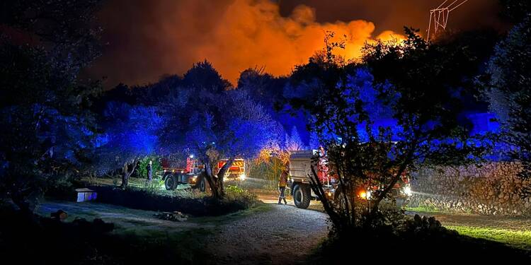 Il a finalement parcouru 7 hectares, le feu de Bouyon est maîtrisé et circonscrit ce dimanche soir