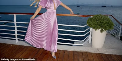 Mais que fait Paris Hilton en ce moment sur la Côte d'Azur?