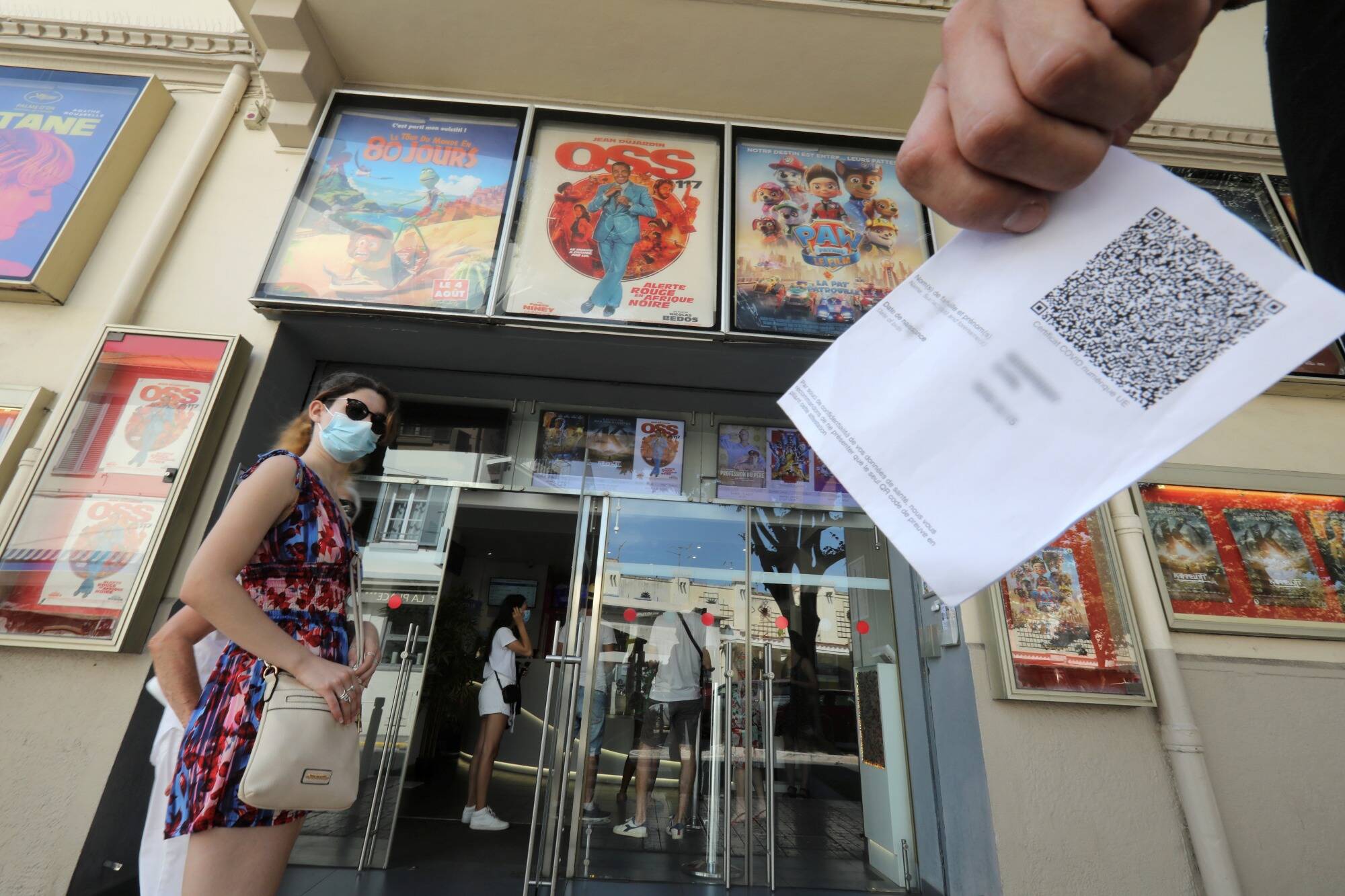 Covid-19: risquez-vous de perdre votre pass vaccinal le 15 février prochain? On fait le point