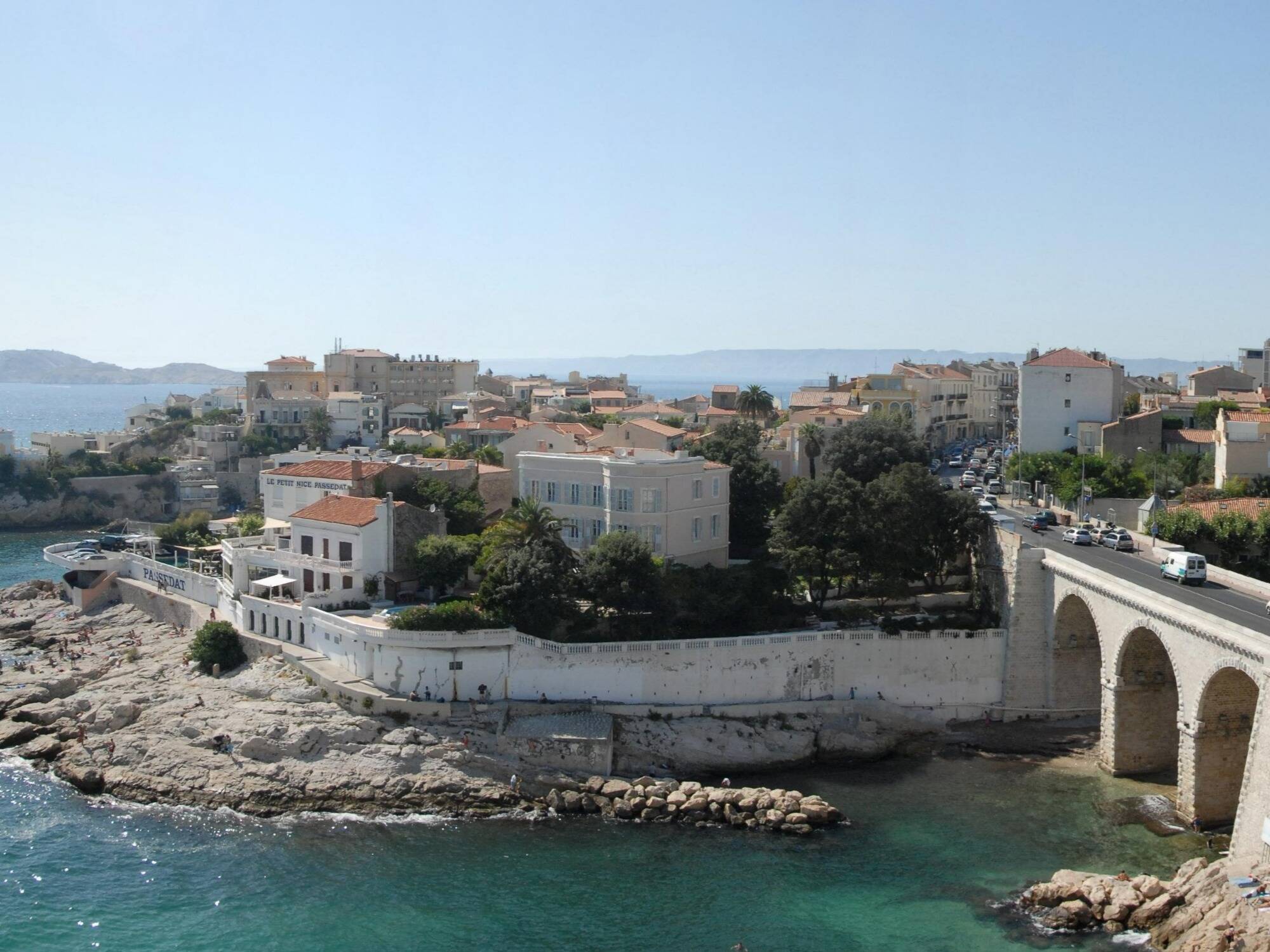 Construction d'un hôtel de luxe: un accord trouvé pour préserver un célèbre parc public à Marseille