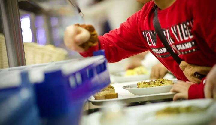 "Prières musulmanes" et "minute de silence en mémoire de Mahomet" dans des écoles de Nice: la rectrice s'exprime et explique ce qu'il s'est passé