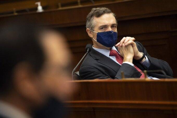 Un élu républicain américain avoue avoir eu une liaison avec la veuve d'un terroriste de L'Etat islamique