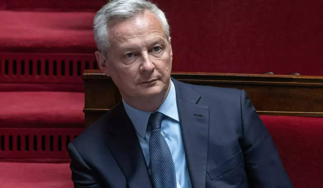 Suppression des Cerfa, simplification du code du commerce: Bruno Le Maire veut "alléger la charge mentale qui pèse sur les entreprises"