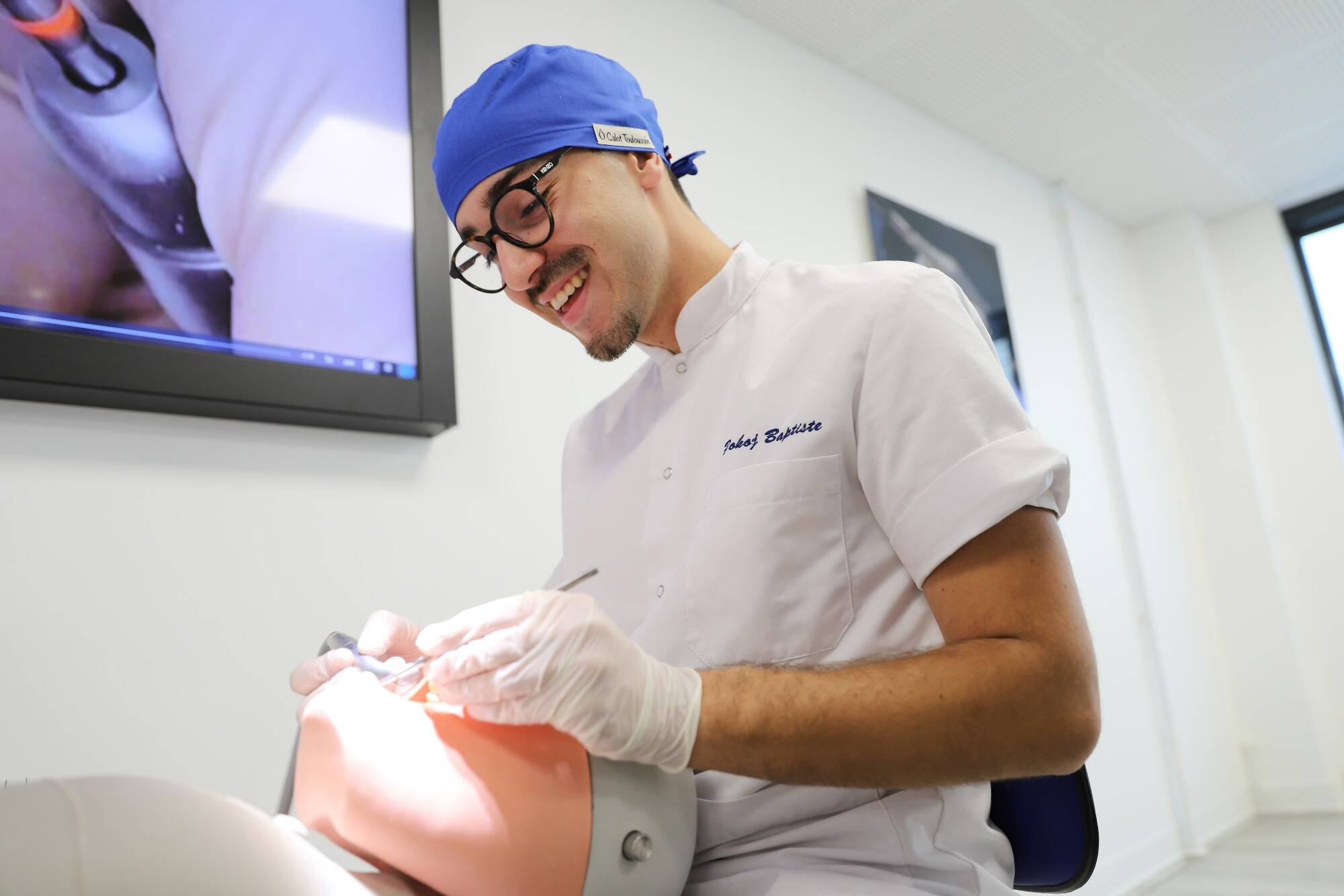 Cet étudiant raphaëlois en troisième année de chirurgie dentaire à Nice part en mission humanitaire au Népal cet été