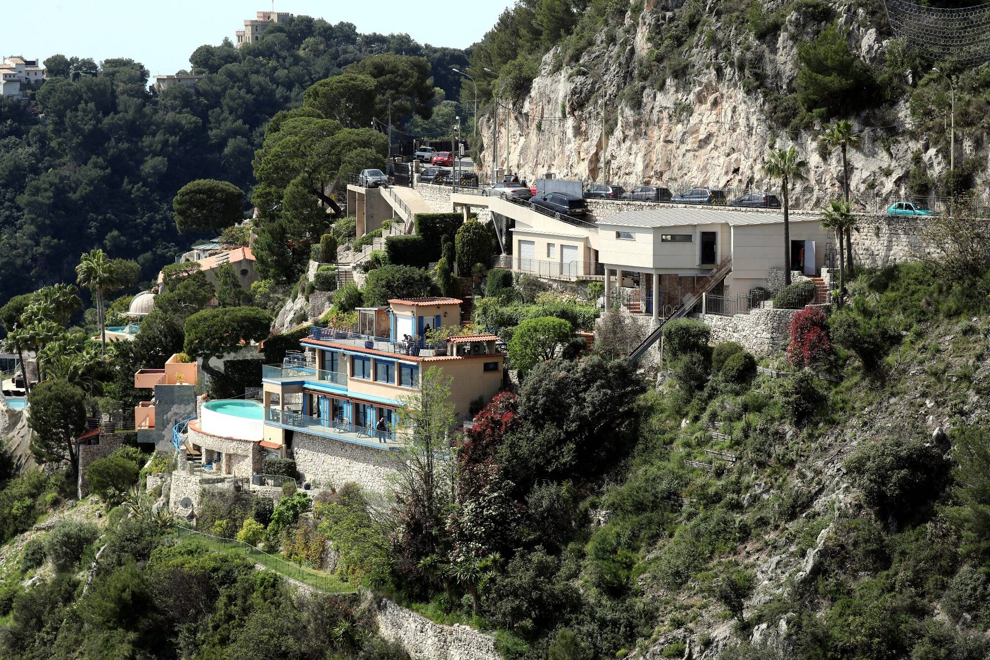 Une chasse à l'homme en cours à Èze après le cambriolage d'une luxueuse villa ce samedi midi