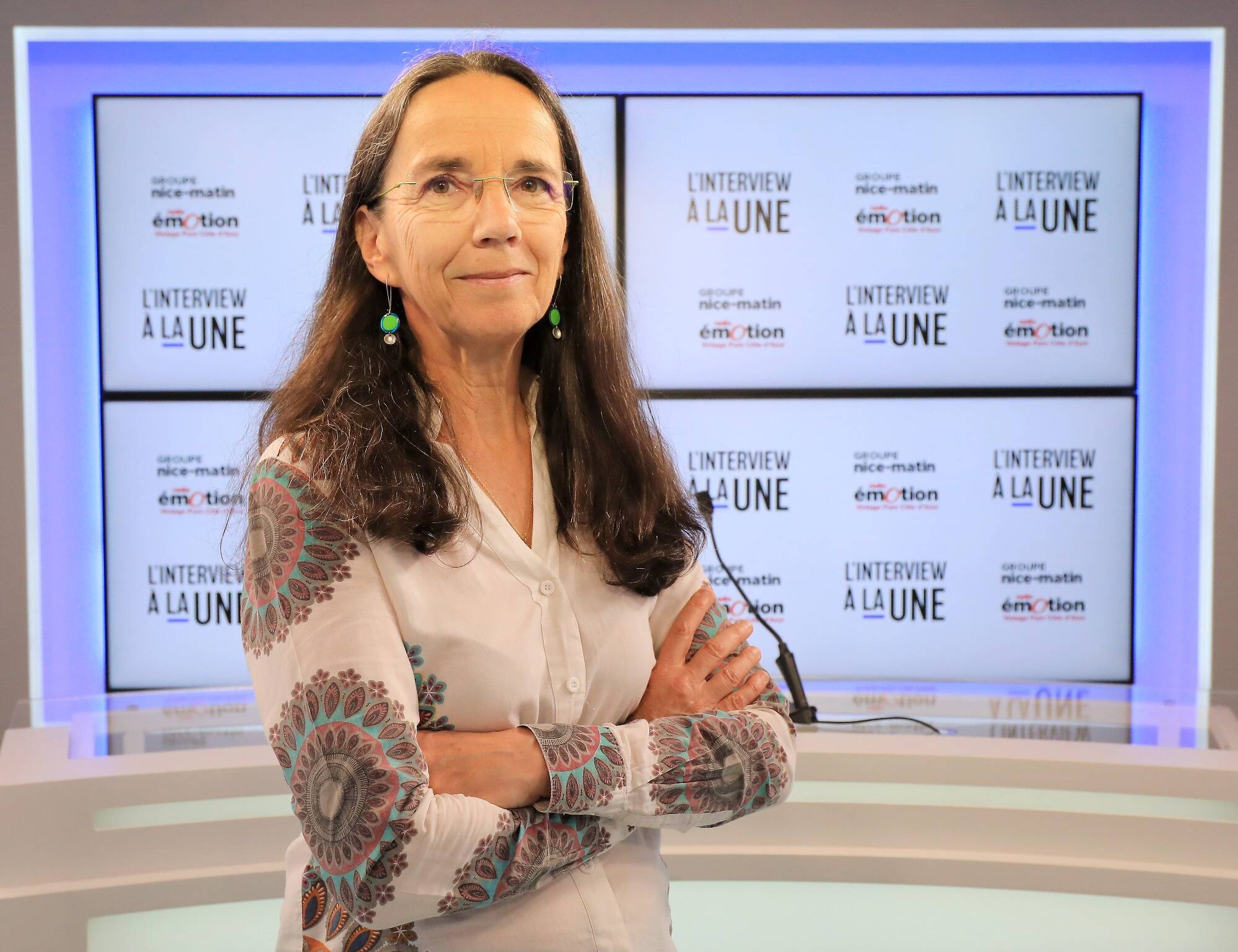 "Doit-on permettre aux touristes de circuler gratuitement grâce aux impôts des Niçois?" Juliette Chesnel-Le Roux invitée de "L'Interview à la une" de ce week-end