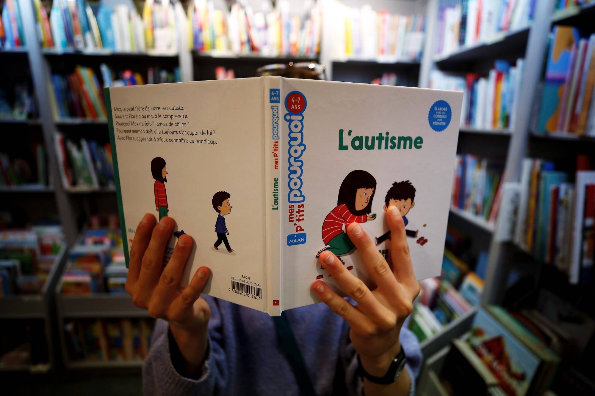 Emmanuel Macron annonce une nouvelle stratégie pour les troubles du neuro-développement