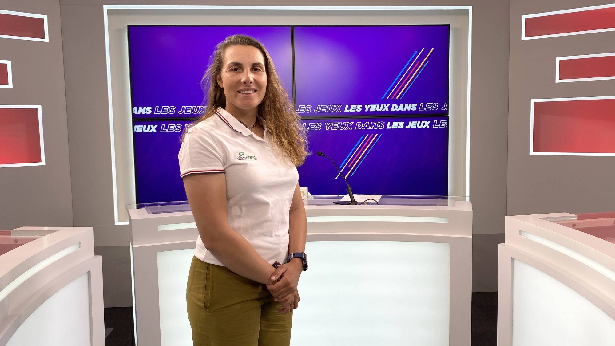 "Je n'ai peur de personne": Louise Cervera, spécialiste de la voile licenciée à Mandelieu, est l'invitée des Yeux dans les Jeux